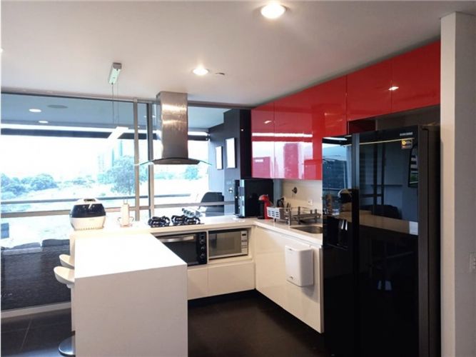 Apartamento de 2 alcobas en arriendo en Los Balsos, Medellín, 90 m² · foto 3 de 17