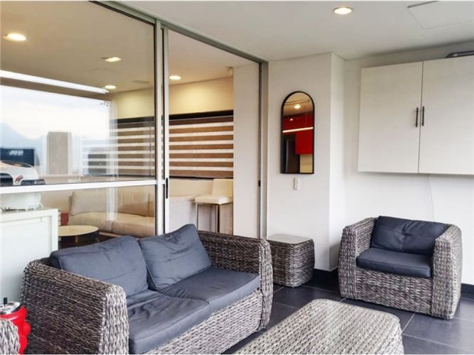 Apartamento de 2 alcobas en arriendo en Los Balsos, Medellín, 90 m² · foto 6 de 17
