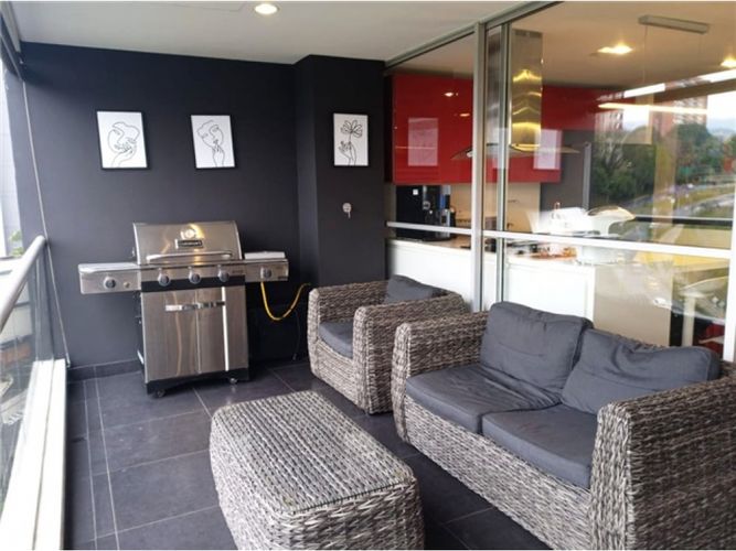 Apartamento de 2 alcobas en arriendo en Los Balsos, Medellín, 90 m² · foto 7 de 17