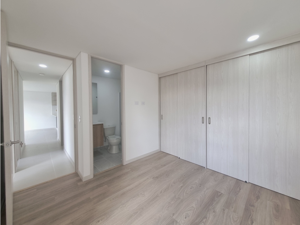 Apartamento en venta en Suramérica, Itagüí · foto 10 de 22