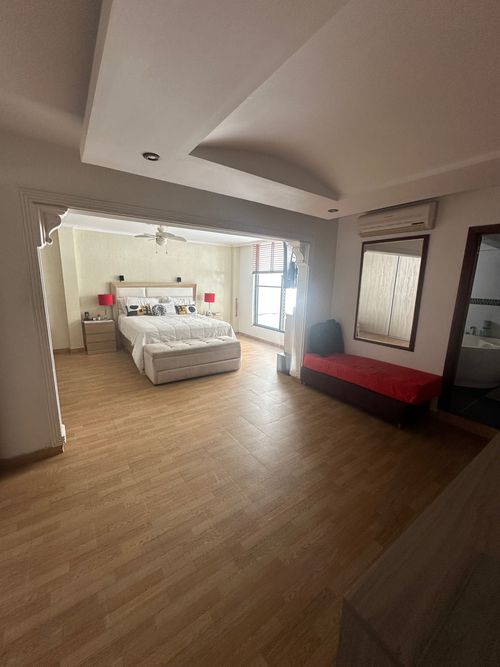 Casa de 5 alcobas en venta en Los Cedros, Bucaramanga, 230 m² · foto 10 de 19
