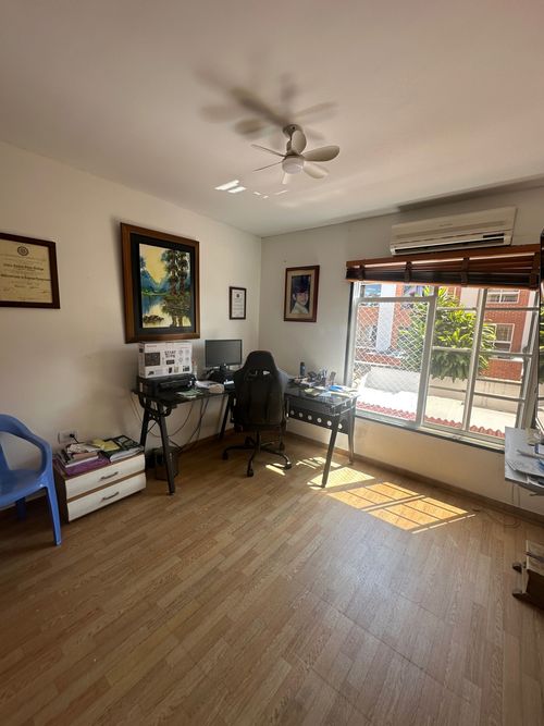 Casa de 5 alcobas en venta en Los Cedros, Bucaramanga, 230 m² · foto 11 de 19