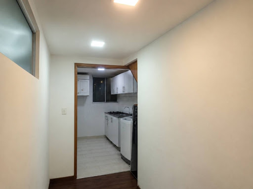 Casa en venta en Villas De Granada, Bogotá · foto 4 de 10