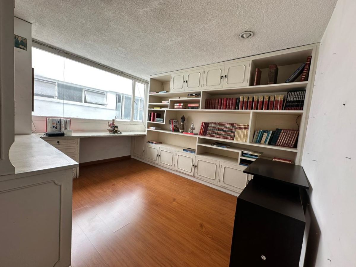 Apartamento en venta en Chico Norte, Bogotá · foto 2 de 24