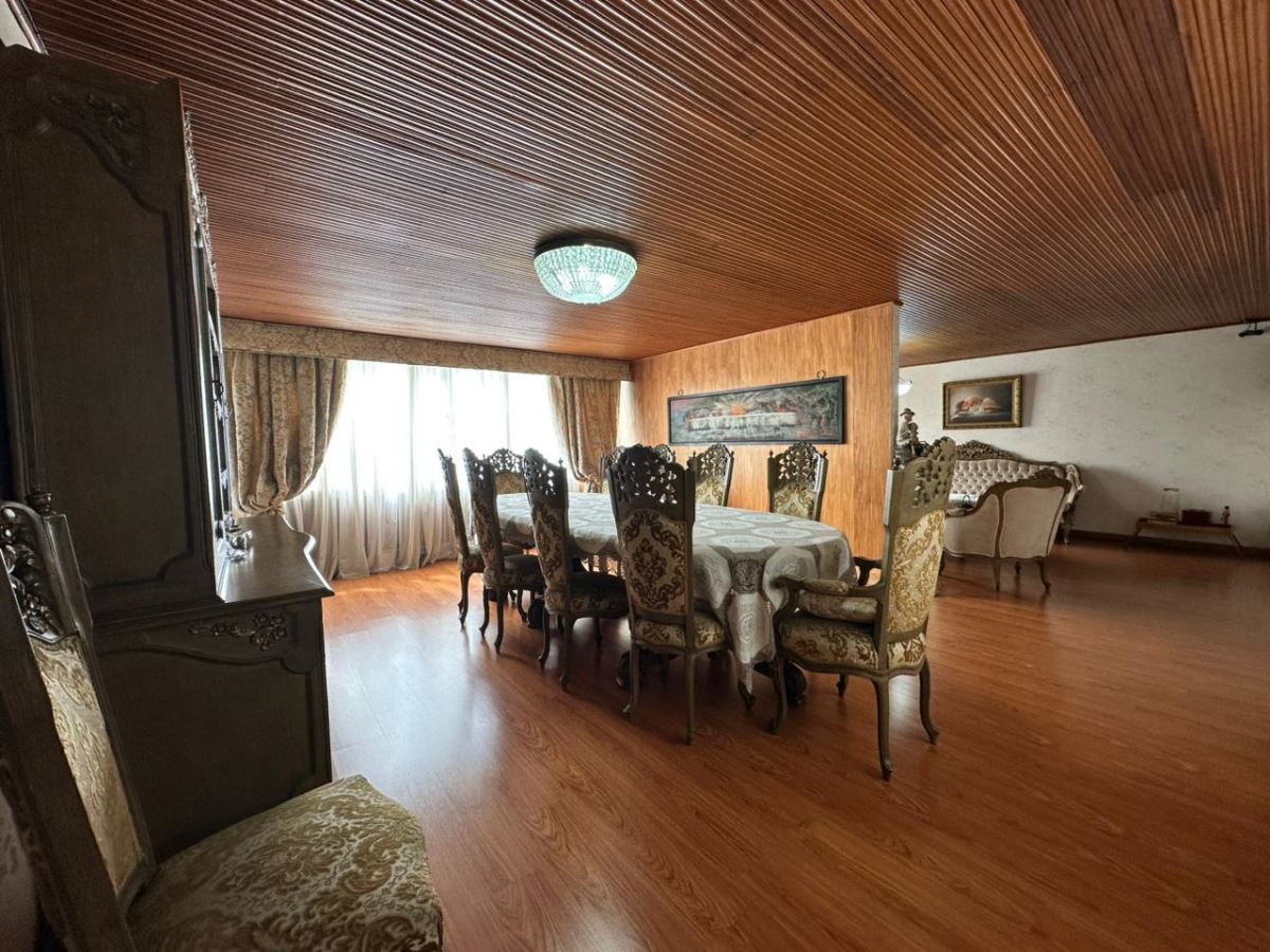 Apartamento en venta en Chico Norte, Bogotá · foto 4 de 24