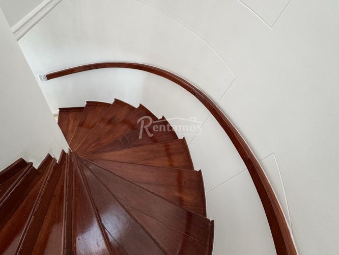 Apartamento de 4 alcobas en venta en El Tesoro, Medellín, 248 m² · foto 6 de 24