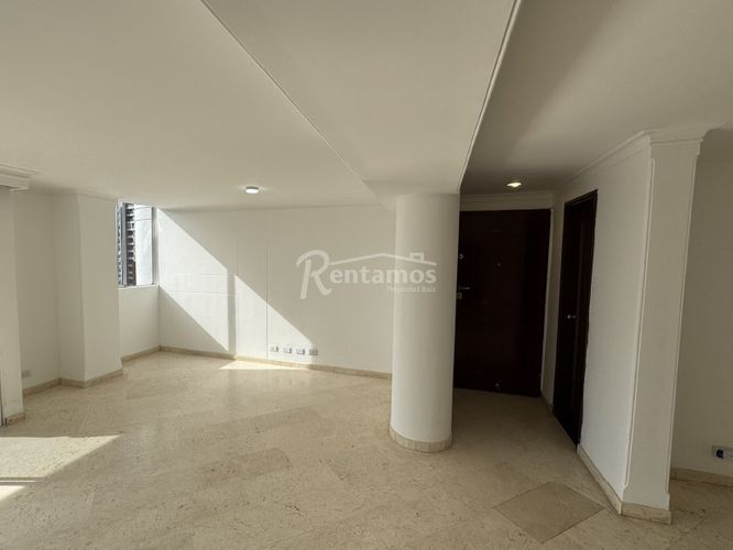 Apartamento de 4 alcobas en venta en El Tesoro, Medellín, 248 m² · foto 10 de 24