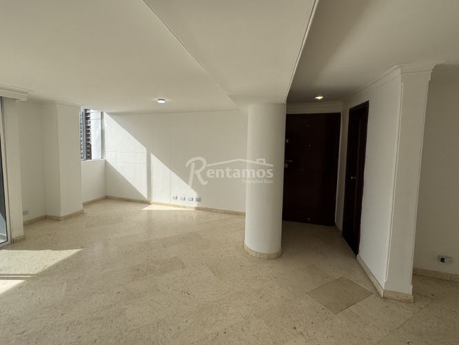 Apartamento de 4 alcobas en venta en El Tesoro, Medellín, 248 m² · foto 21 de 24