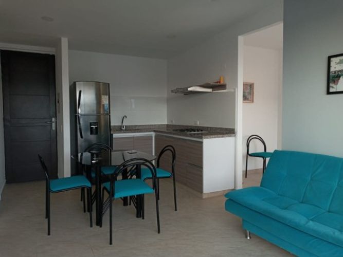 Apartamento de 2 alcobas en arriendo en Las Palmas, Ricaurte, 49 m² · foto 7 de 15
