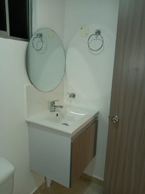 Apartamento de 2 alcobas en arriendo en Las Palmas, Ricaurte, 49 m² · foto 14 de 15