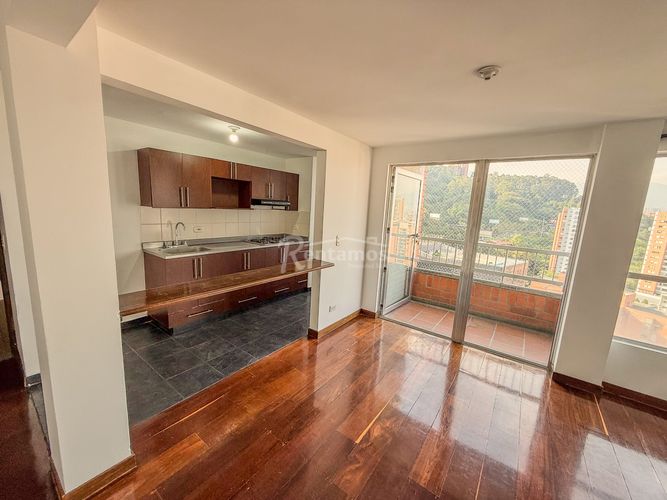 Apartamento de 3 alcobas en arriendo en Loma Del Indio, Medellín, 76 m² · foto 7 de 22