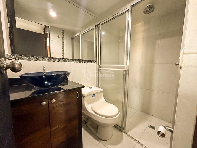 Apartamento de 3 alcobas en arriendo en Loma Del Indio, Medellín, 76 m² · foto 14 de 22