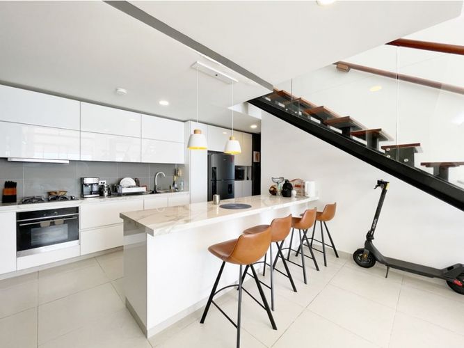 Apartamento de 3 alcobas en venta en Crespo, Cartagena, 198 m² · foto 7 de 24