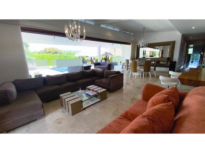 Casa de 13 alcobas en venta en Cerritos, Pereira, 1150 m² · foto 5 de 24