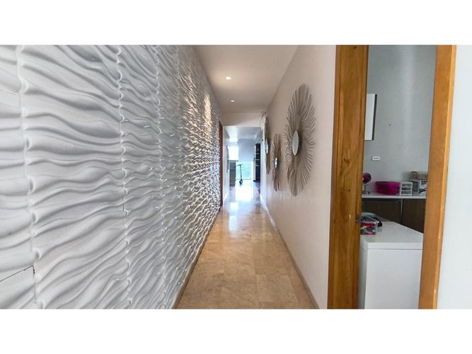 Casa de 13 alcobas en venta en Cerritos, Pereira, 1150 m² · foto 11 de 24