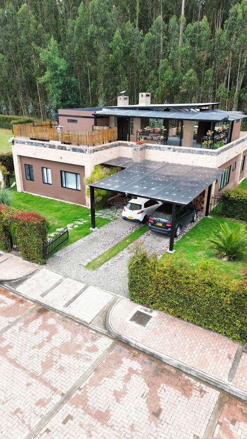 Casa de 4 alcobas en arriendo en Aposentos, Sopó, 248 m² · foto 18 de 19