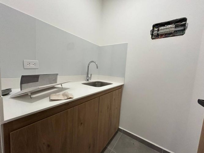 Oficina en arriendo en Ciudad Del Río, Medellín, 124 m² · foto 4 de 6