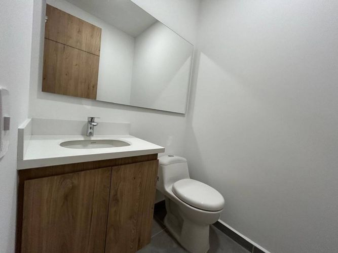 Oficina en arriendo en Ciudad Del Río, Medellín, 124 m² · foto 6 de 6