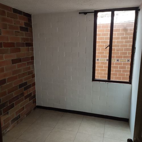 Apartamento de 3 alcobas en venta en Sabana De Tibabuyes Norte, Bogotá, 49 m² · foto 6 de 8