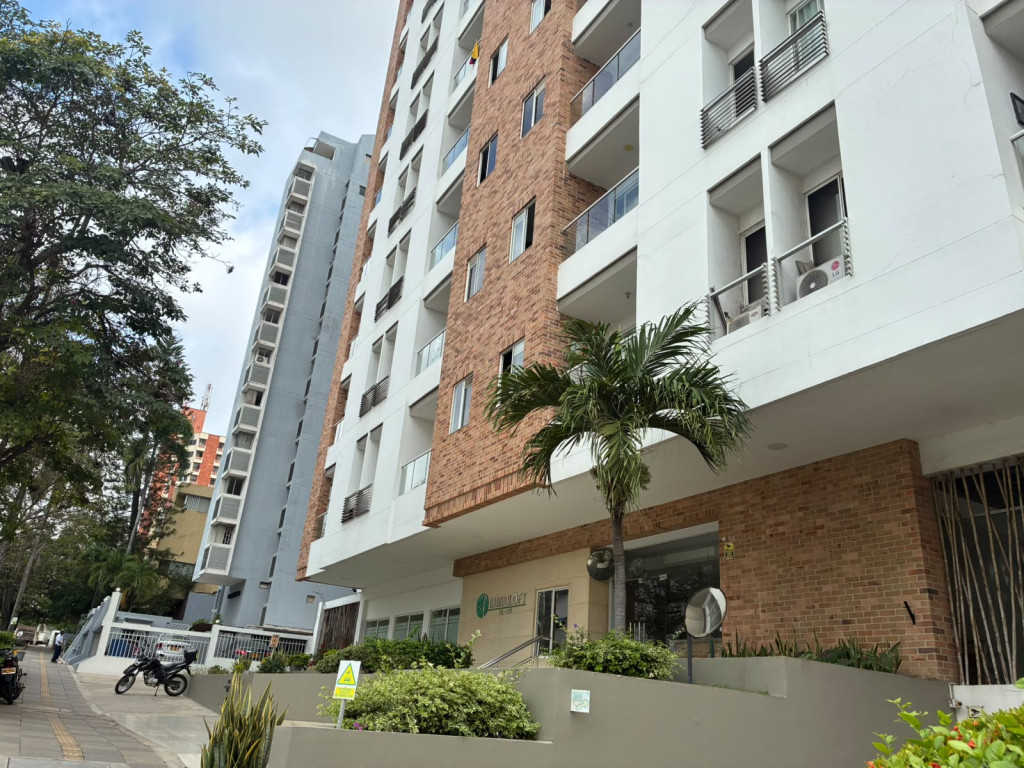 Departamento en alquiler con baja de precio en Altos del prado