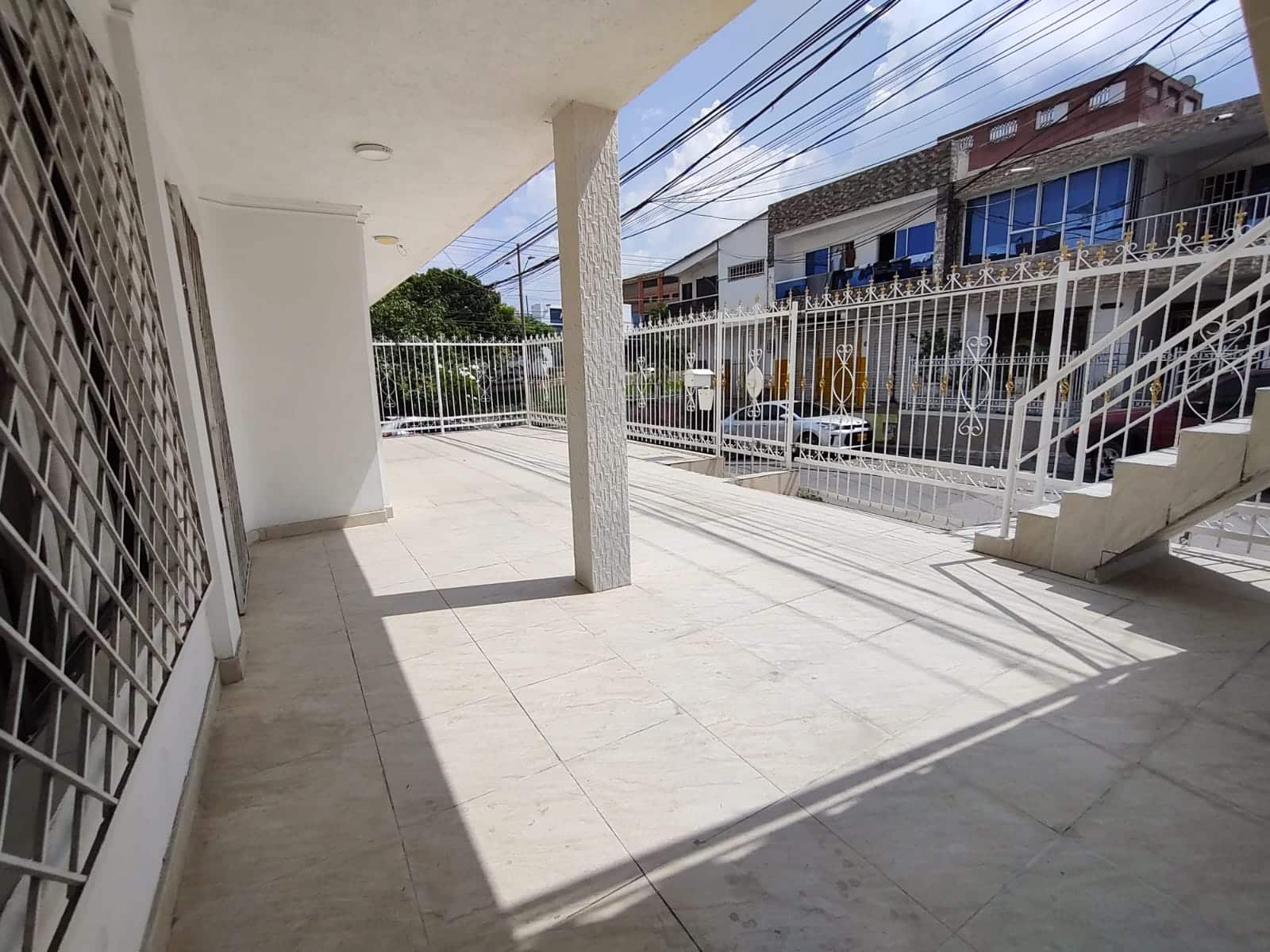 Departamento en alquiler bajo precio de mercado en Alto Bosque