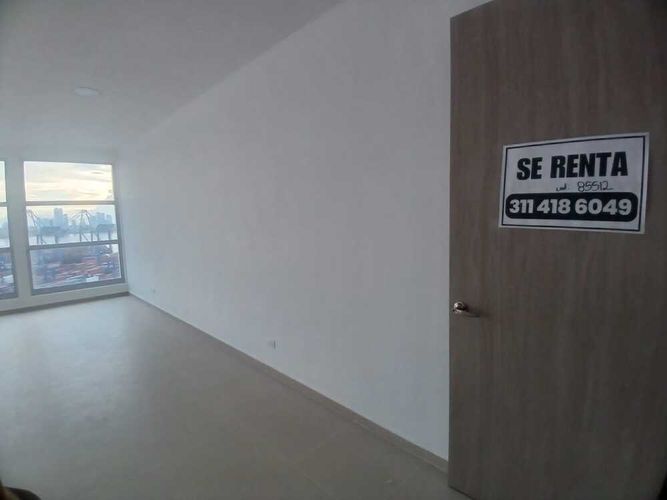 Oficina en arriendo en Manga, Cartagena, 72 m² · foto 4 de 13