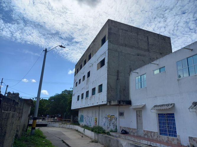 Edificio en venta en Blas De Lezo, Cartagena, 745 m² · foto 4 de 13
