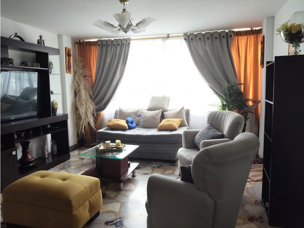 Casa en venta en Santa Isabel, Bogotá · foto 7 de 24