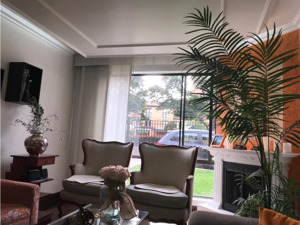Casa en venta en Gratamira, Bogotá · foto 5 de 23