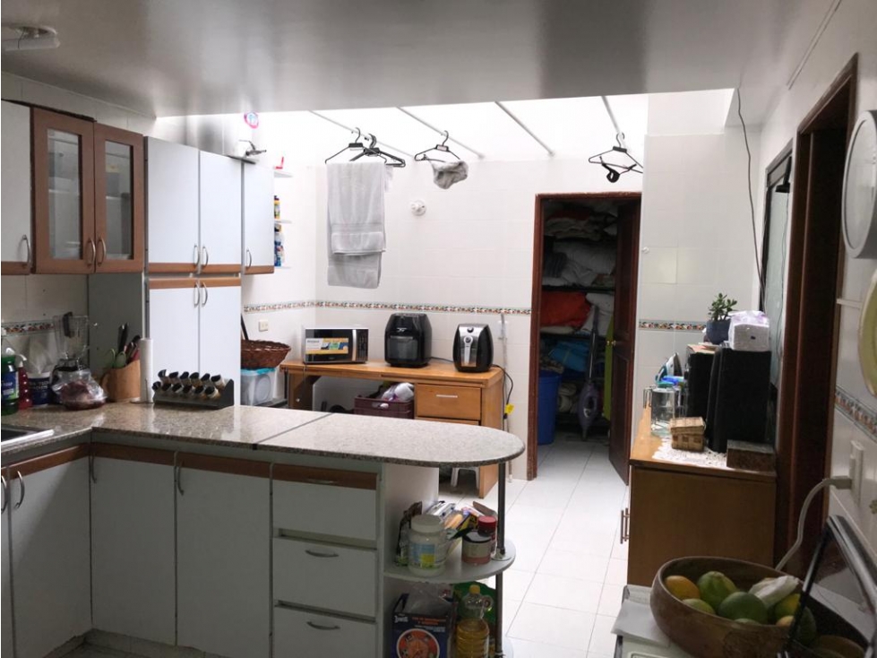 Casa en venta en Gratamira, Bogotá · foto 8 de 23