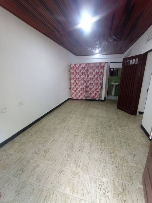 Local en arriendo en Los Potros, Neiva, 30 m² · foto 4 de 10
