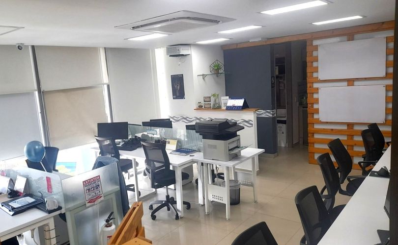 Oficina en venta en Manga, Cartagena, 50 m² · foto 3 de 10