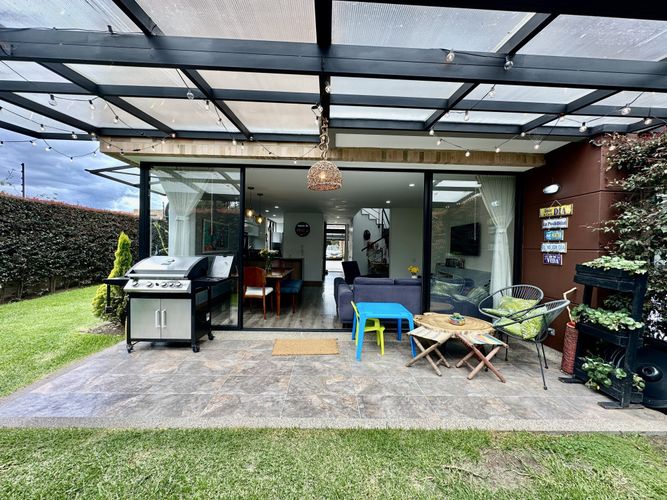 Casa en venta en Centro, Cajicá · foto 4 de 24