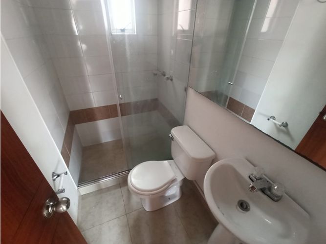 Apartamento de 3 alcobas en venta en Zona Centro, Madrid, 66 m² · foto 16 de 23