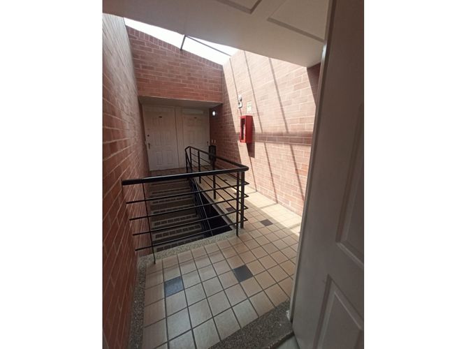 Apartamento de 3 alcobas en venta en Zona Centro, Madrid, 66 m² · foto 18 de 23