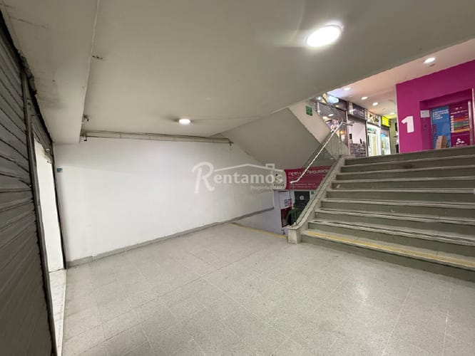Local en arriendo en La Candelaria, Medellín, 80 m² · foto 17 de 21