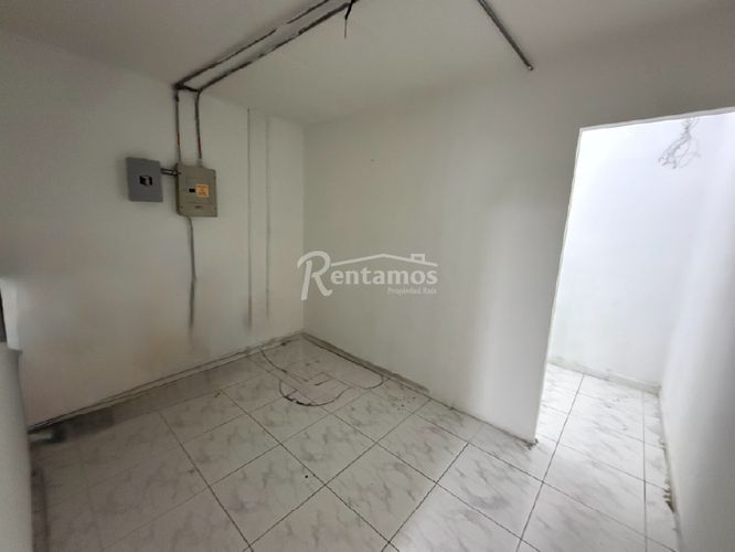 Local en arriendo en La Candelaria, Medellín, 80 m² · foto 18 de 21