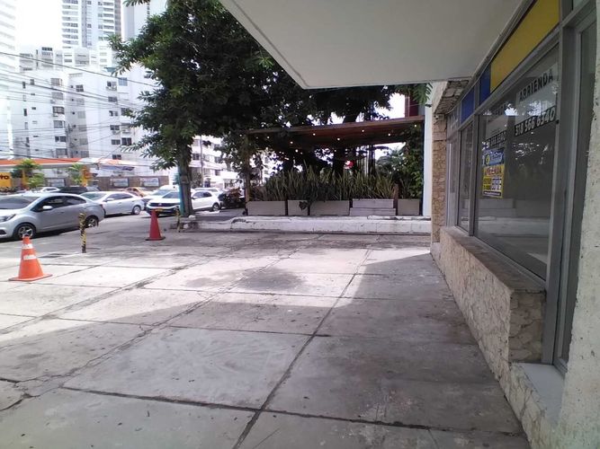 Local en arriendo en Bocagrande, Cartagena, 48 m² · foto 2 de 8