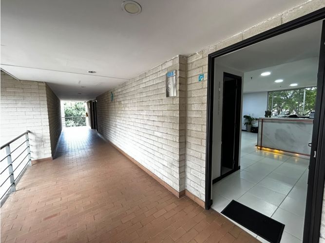 Oficina en arriendo en Las Vegas, Envigado, 50 m² · foto 9 de 10