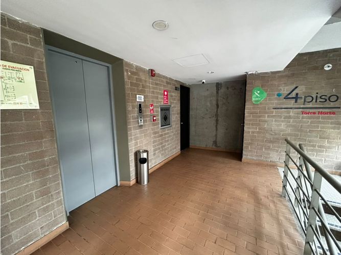 Oficina en arriendo en Las Vegas, Envigado, 50 m² · foto 10 de 10
