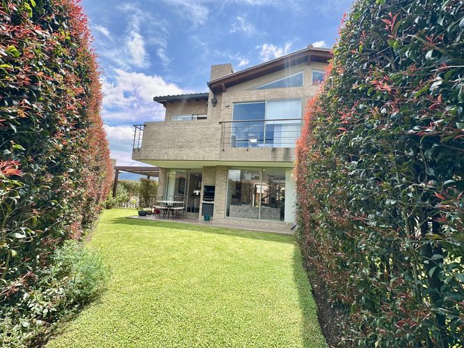 Casa de 3 alcobas en venta en Chuntame, Cajicá, 148 m² · foto 18 de 24