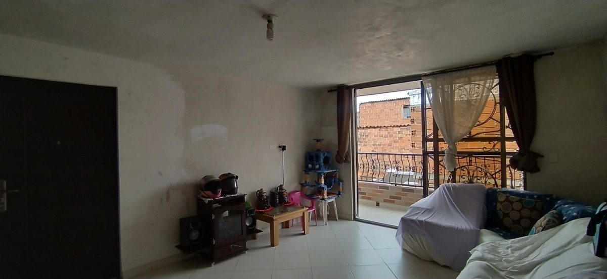 Apartamento en venta en Campo Valdes No.1, Medellín · foto 2 de 20