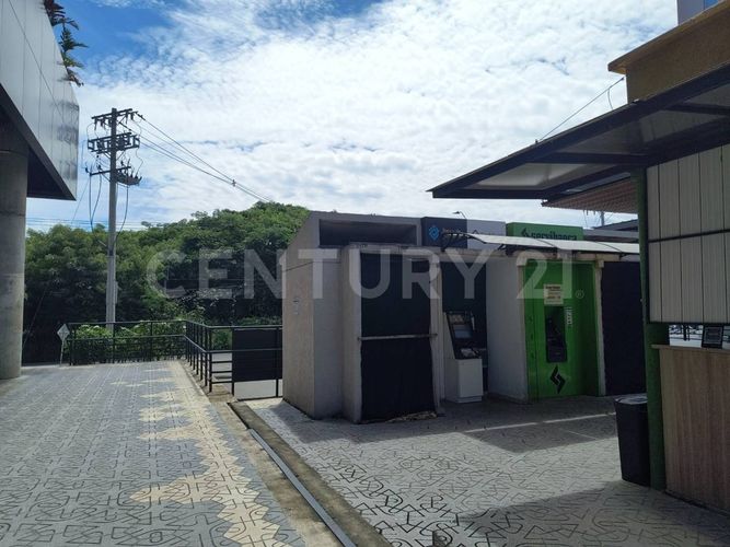 Local en arriendo en Valle Del Lili, Cali · foto 7 de 8