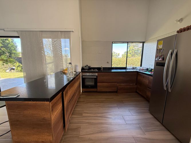 Casa de 4 alcobas en venta en Cuchillas De San Jose, Rionegro, 208 m² · foto 8 de 24