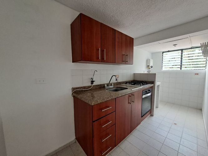 Apartamento de 3 alcobas en venta en Cañaveral, Floridablanca, 88 m² · foto 12 de 23