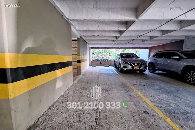 Apartamento de 3 alcobas en arriendo en Castropol, Medellín, 124 m² · foto 24 de 24