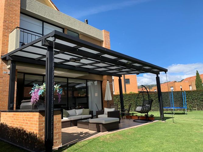 Casa de 3 alcobas en venta en Hacienda Fontanar, Chía, 260 m² · foto 2 de 12