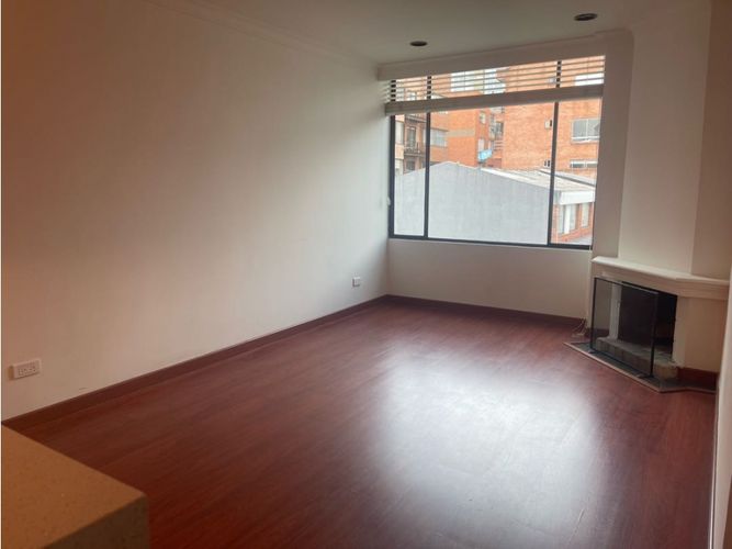 Apartaestudio en venta en Chicó Navarra, Bogotá, 38 m² · foto 6 de 14