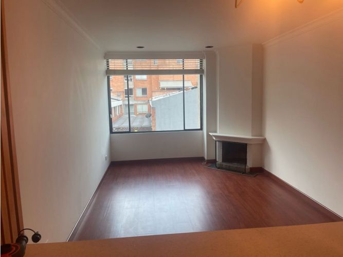 Apartaestudio en venta en Chicó Navarra, Bogotá, 38 m² · foto 11 de 14
