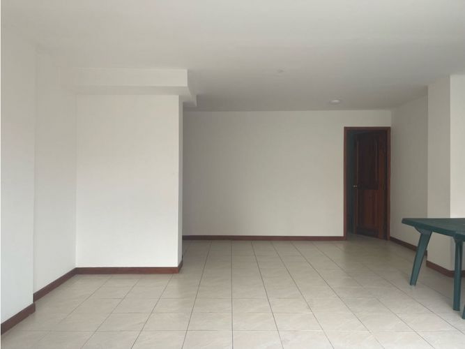 Apartaestudio en venta en Chicó Navarra, Bogotá, 38 m² · foto 14 de 14